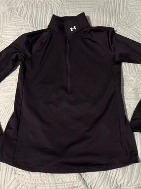 Under Armour Women's Black Quarter Zip Mock Neck Long Sleeve Pullover - M